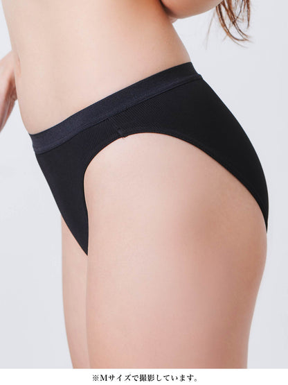 エブリデイショーツ